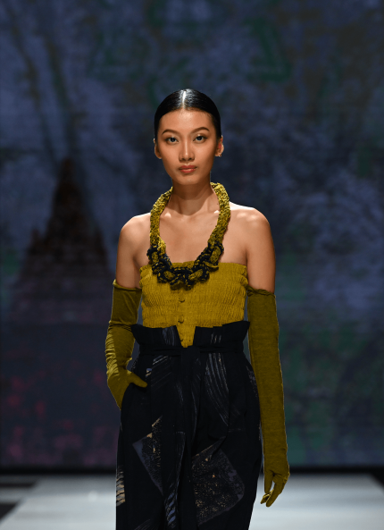 Green Kanina Tenun Tube