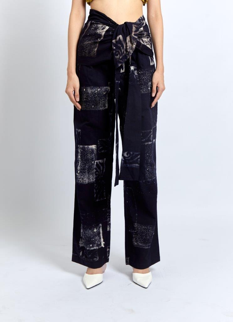 Black Manah Batik Pants