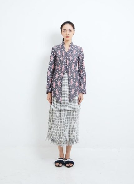 White Gendis Tenun Skirt