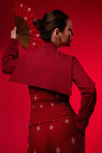 Red Yue Tenun Kebaya Top